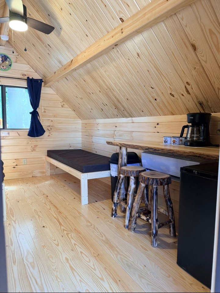 Hideaway Pods Bar with Barstools