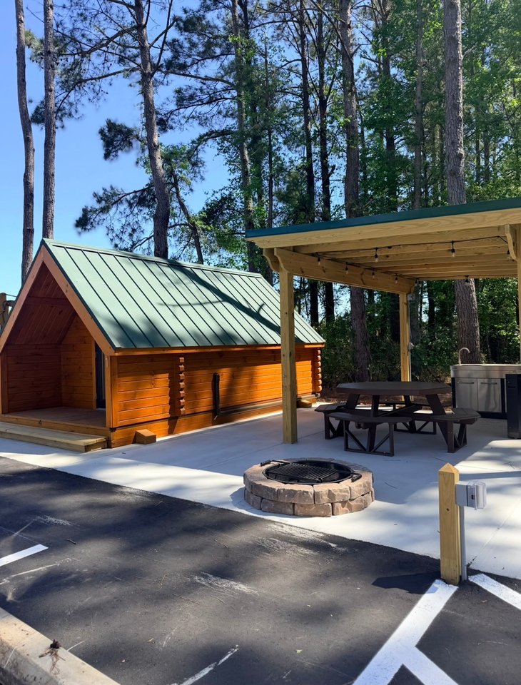 Outside Hideaway Pod